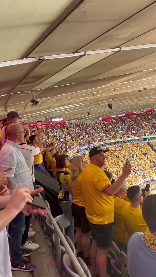 卢宁：很高兴与皇马续约 感谢球迷们的支持